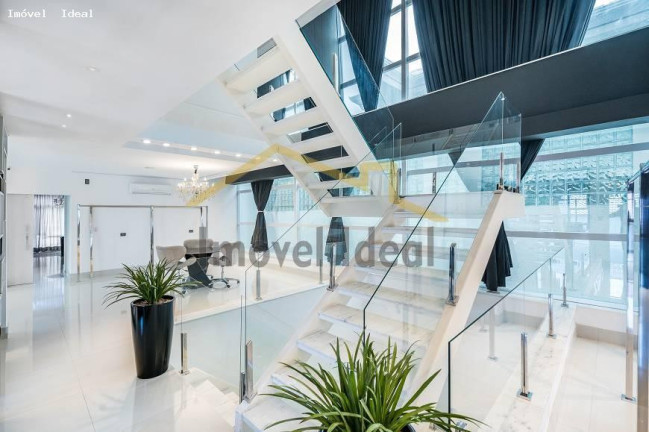 Imagem Casa com 4 Quartos à Venda, 751 m² em Jardim Social - Curitiba Imagem Casa com 4 Quartos à Venda, 751 m² em Jardim Social - Curitiba