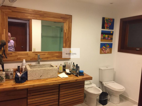 Imagem Casa com 3 Quartos à Venda, 350 m² em Curral - Ilhabela
