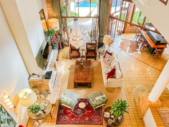 Imagem Casa com 4 Quartos à Venda, em Chácara Das Pedras - Porto Alegre Imagem Casa com 4 Quartos à Venda, em Chácara Das Pedras - Porto Alegre