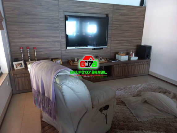 Imagem Chácara com 5 Quartos à Venda, 5.500 m² em Chácaras Condomínio Recanto Pássaros Ii - Jacareí Imagem Chácara com 5 Quartos à Venda, 5.500 m² em Chácaras Condomínio Recanto Pássaros Ii - Jacareí