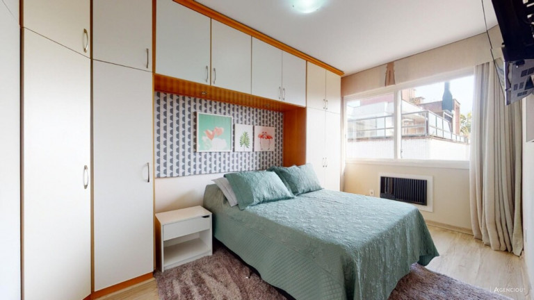 Imagem Imóvel com 2 Quartos à Venda, 69 m² em Auxiliadora - Porto Alegre Imagem Imóvel com 2 Quartos à Venda, 69 m² em Auxiliadora - Porto Alegre