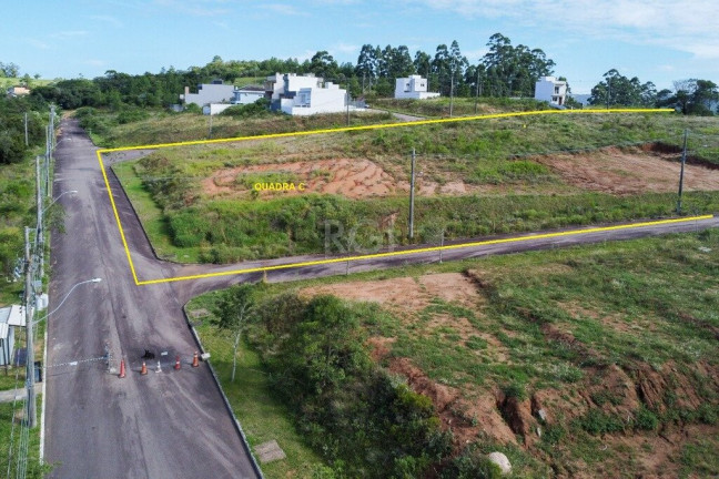 Imagem Terreno à Venda, em Vila Nova - Porto Alegre Imagem Terreno à Venda, em Vila Nova - Porto Alegre