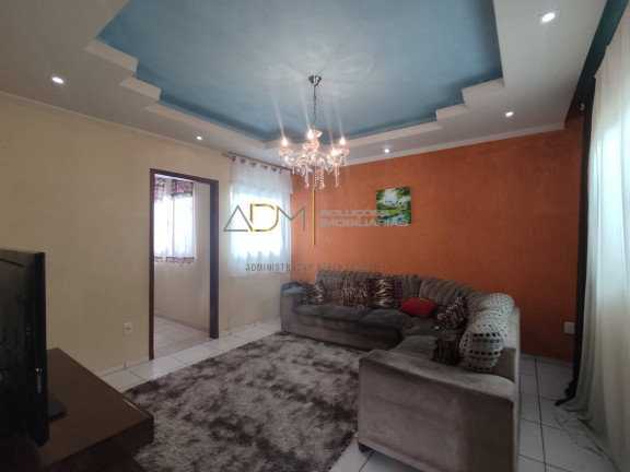 Imagem Casa com 3 Quartos à Venda, 176 m² em Residencial Cedro - Botucatu Imagem Casa com 3 Quartos à Venda, 176 m² em Residencial Cedro - Botucatu
