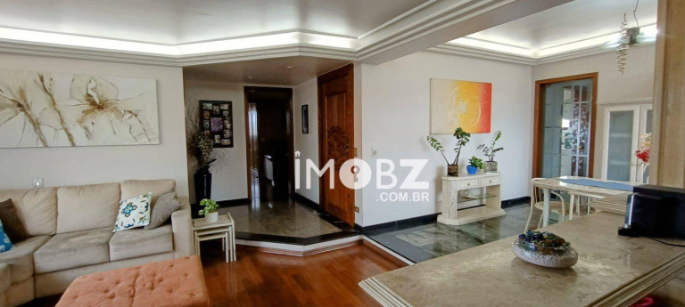 Imóvel com 4 Quartos à Venda, 200 m² em Bosque Da Saúde - São Paulo