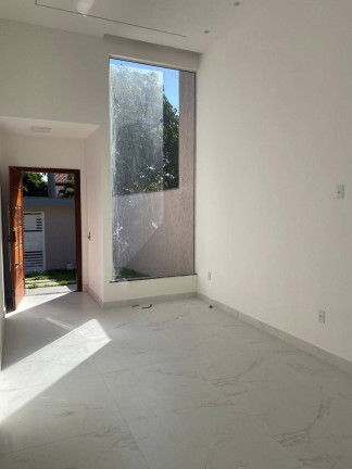 Imagem Casa com 3 Quartos à Venda, 230 m² em Coqueiral - Araruama Imagem Casa com 3 Quartos à Venda, 230 m² em Coqueiral - Araruama