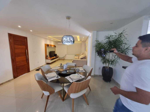 Imagem Casa com 4 Quartos à Venda, 243 m² em Pitangueiras - Lauro De Freitas Imagem Casa com 4 Quartos à Venda, 243 m² em Pitangueiras - Lauro De Freitas