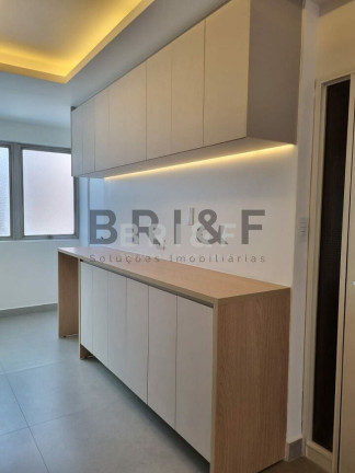 Imagem Apartamento com 3 Quartos à Venda, 140 m² em Itaim Bibi - São Paulo