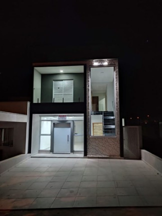 Sobrado com 3 Quartos à Venda, 120 m² em Horto Florestal - Sorocaba
