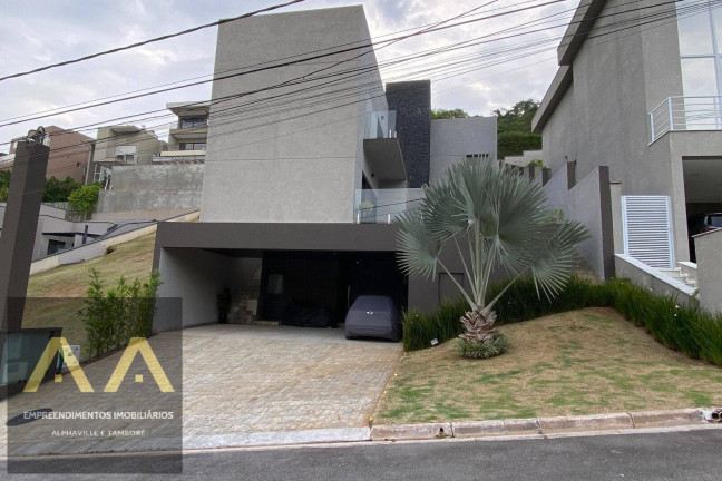 Casa com 4 Quartos à Venda, 294 m² em Tamboré - Santana De Parnaíba