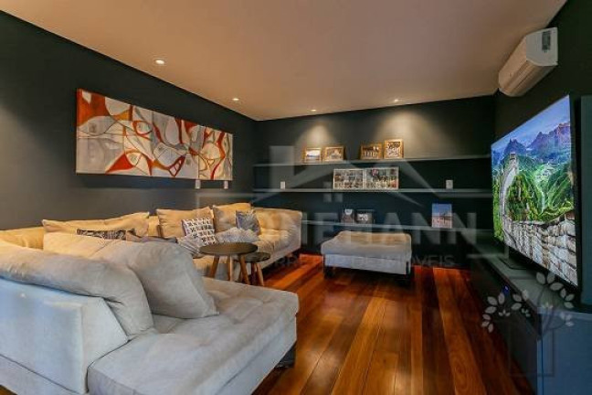 Imagem Casa com 4 Quartos à Venda, 530 m² em João Paulo - Florianópolis Imagem Casa com 4 Quartos à Venda, 530 m² em João Paulo - Florianópolis