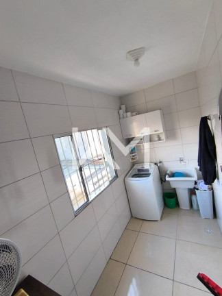 Imagem Casa com 4 Quartos à Venda, 160 m² em Jardim Arapongas - Guarulhos Imagem Casa com 4 Quartos à Venda, 160 m² em Jardim Arapongas - Guarulhos