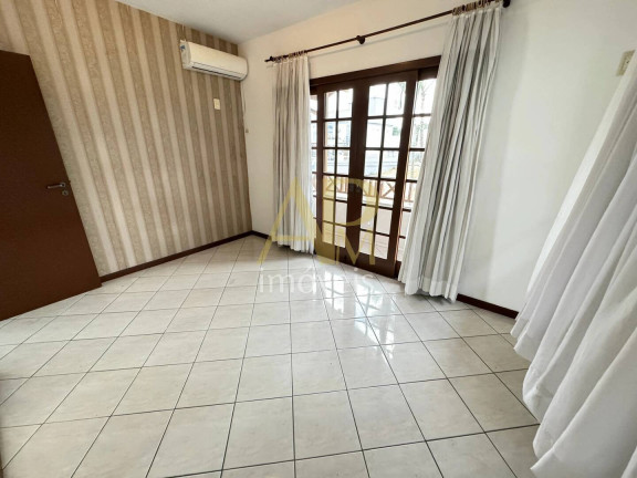 Imagem Casa com 4 Quartos à Venda, 420 m² em Pedra Branca - Palhoça Imagem Casa com 4 Quartos à Venda, 420 m² em Pedra Branca - Palhoça