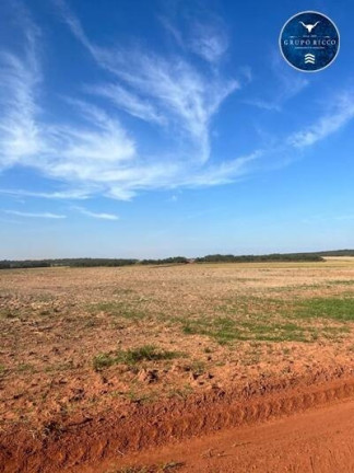 Fazenda à Venda, 13 m² em Zona Rural - água Boa