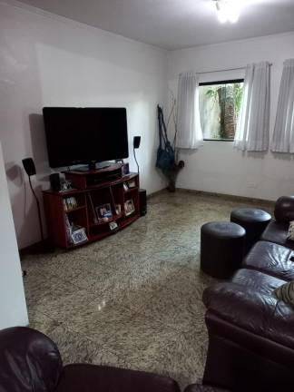 Imagem Sobrado com 3 Quartos à Venda, 320 m² em Vila Araguaia - São Paulo Imagem Sobrado com 3 Quartos à Venda, 320 m² em Vila Araguaia - São Paulo