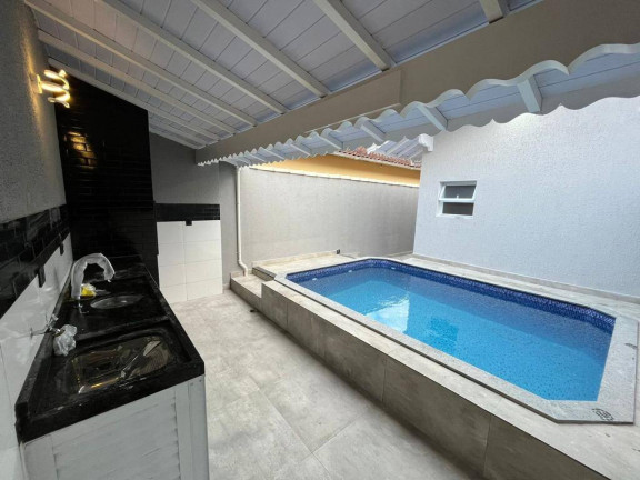 Casa com 2 Quartos à Venda, 73 m² em Caiçara - Praia Grande