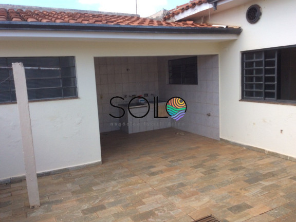Imagem Casa com 3 Quartos à Venda, 245 m² em Centro - Araraquara Imagem Casa com 3 Quartos à Venda, 245 m² em Centro - Araraquara