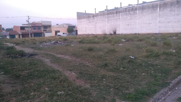 Terreno à Venda, 250 m² em Morada Marques - Potim