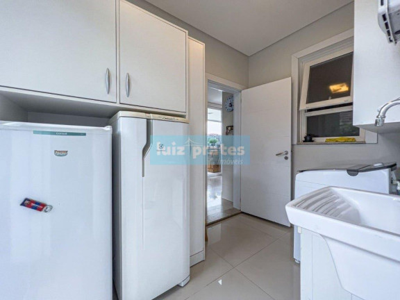 Imagem Casa com 5 Quartos à Venda, 380 m² em Centro - Xangri-lá