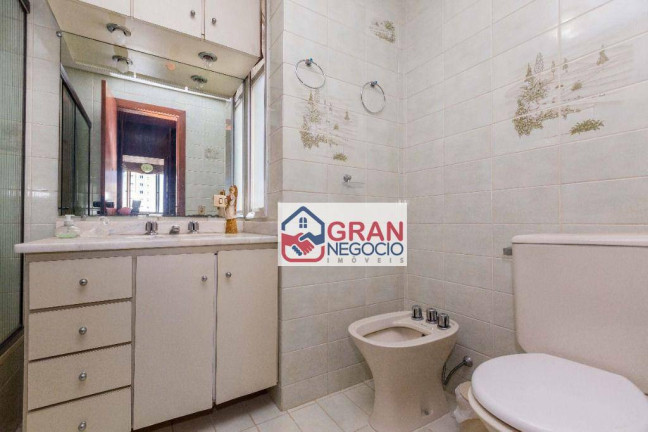 Imagem Apartamento com 4 Quartos à Venda, 143 m² em Batel - Curitiba