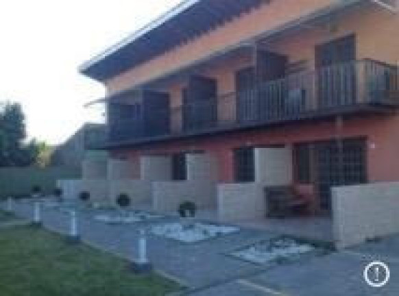 Imagem Sobrado com 1 Quarto à Venda, 50 m² em Jardim Mariella - Caraguatatuba Imagem Sobrado com 1 Quarto à Venda, 50 m² em Jardim Mariella - Caraguatatuba