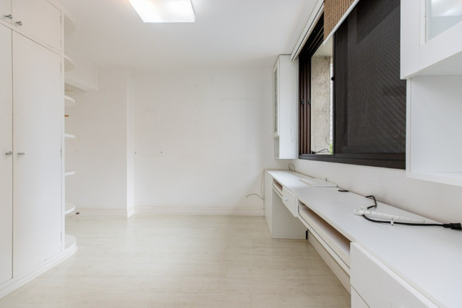 Imagem Imóvel com 3 Quartos à Venda, 144 m² em Jardim Paulistano - São Paulo