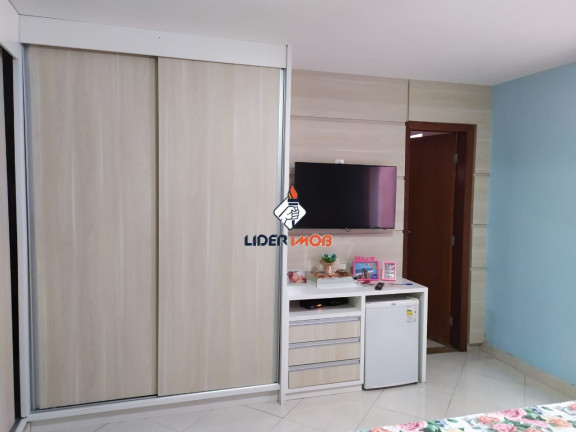 Imagem Imóvel com 4 Quartos à Venda, 200 m² em Parque Ipê - Feira De Santana
