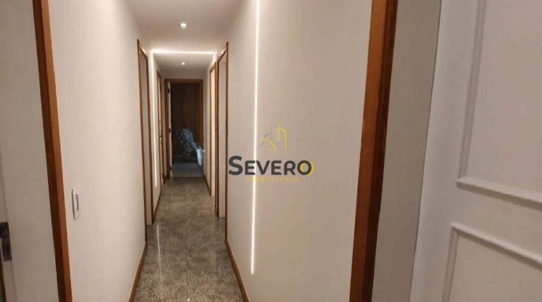 Imagem Apartamento com 4 Quartos à Venda, 171 m² em Icaraí - Niterói