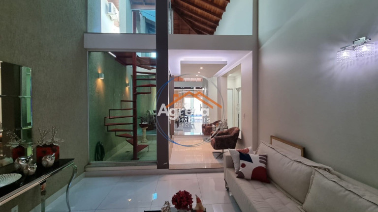 Imóvel com 3 Quartos à Venda, 143 m² em Portal Luiza - Mogi Mirim