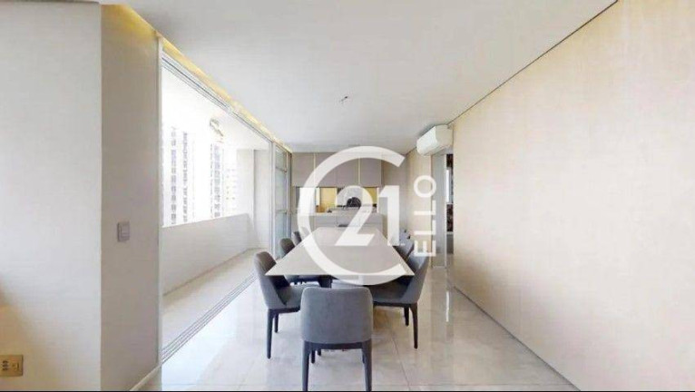 Imagem Apartamento com 2 Quartos à Venda, 225 m² em Itaim Bibi - São Paulo