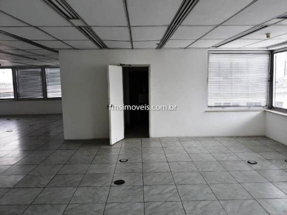 Imagem Sala Comercial para Alugar, 129 m² em Itaim Bibi - São Paulo Imagem Sala Comercial para Alugar, 129 m² em Itaim Bibi - São Paulo