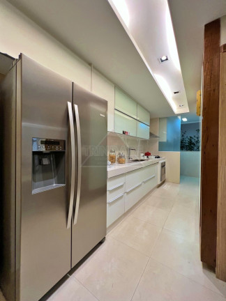 Imagem Apartamento com 3 Quartos à Venda, 131 m² em Camorim - Rio De Janeiro