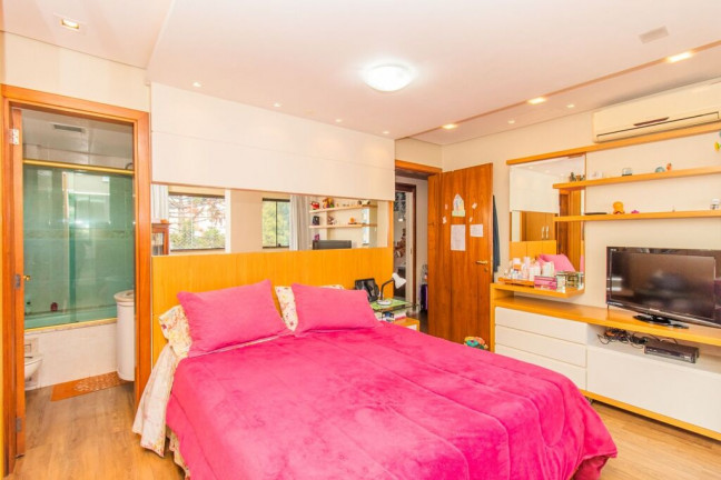 Imagem Apartamento com 2 Quartos à Venda, 97 m² em Petrópolis - Porto Alegre