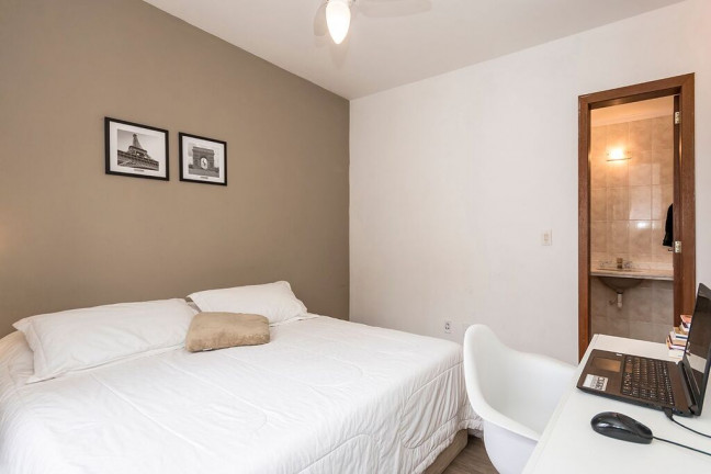 Imagem Apartamento com 2 Quartos à Venda, 68 m² em Jardim Itu - Porto Alegre