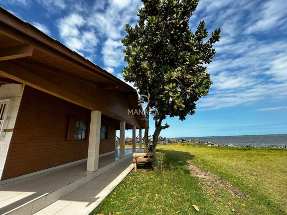 Imagem Casa com 3 Quartos à Venda, 131 m² em Centro - Barra Velha Imagem Casa com 3 Quartos à Venda, 131 m² em Centro - Barra Velha