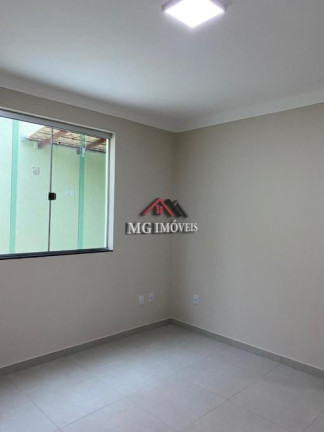 Casa com 3 Quartos à Venda, 240 m² em Jardim Vitória - Santana Do Paraíso