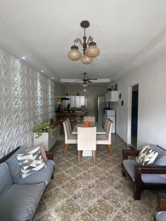 Imagem Casa com 5 Quartos à Venda,  em Perequê Açu - Ubatuba