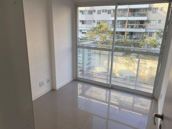 Imagem Apartamento com 3 Quartos à Venda, 100 m² em Recreio Dos Bandeirantes - Rio De Janeiro