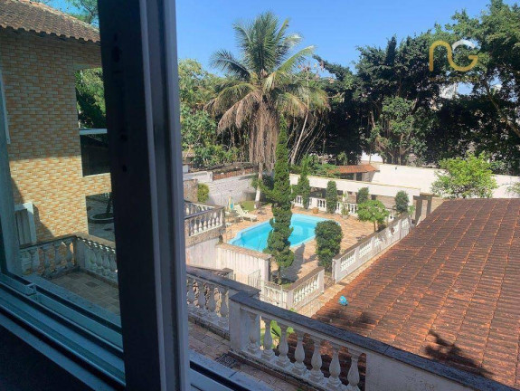 Imagem Sobrado com 3 Quartos à Venda, 300 m² em Canto Do Forte - Praia Grande Imagem Sobrado com 3 Quartos à Venda, 300 m² em Canto Do Forte - Praia Grande