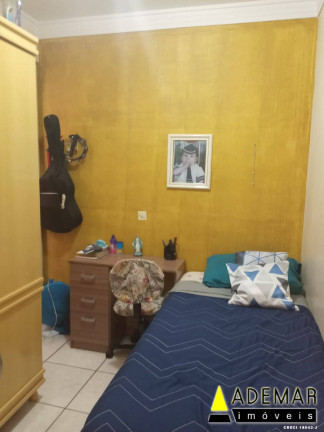 Imagem Casa com 3 Quartos à Venda, 50 m² em Casa Grande - Diadema