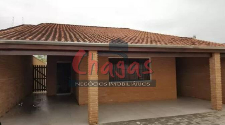 Foto do imóvel Casa com 3 Quartos à Venda, 200 m² em Praia Das Palmeiras - Caraguatatuba