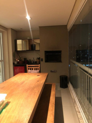 Imagem Imóvel com 4 Quartos à Venda, 223 m² em Morumbi - São Paulo Imagem Imóvel com 4 Quartos à Venda, 223 m² em Morumbi - São Paulo