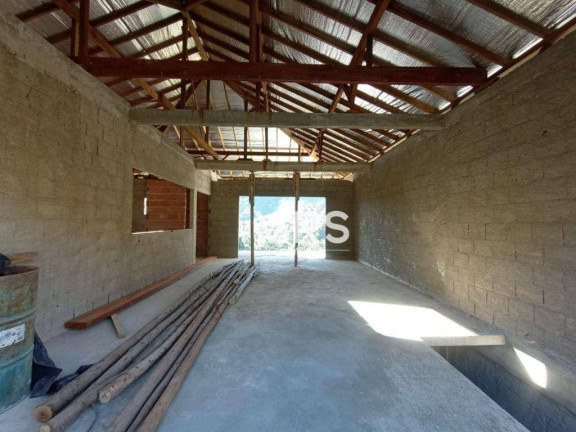 Imagem Casa com 3 Quartos à Venda, 334 m² em Albuquerque - Teresópolis Imagem Casa com 3 Quartos à Venda, 334 m² em Albuquerque - Teresópolis