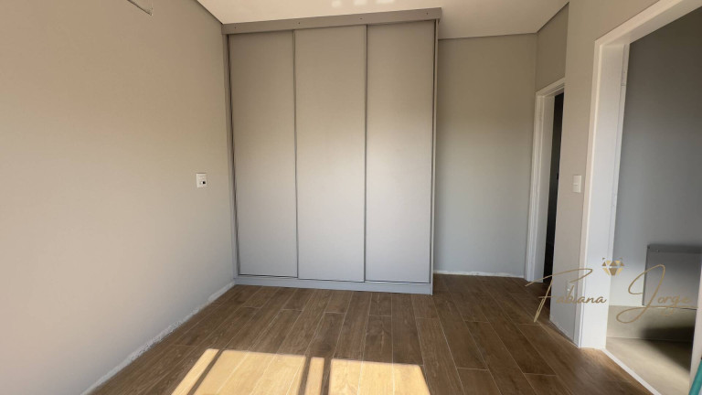 Imagem Casa com 3 Quartos à Venda, 300 m² em Roncáglia - Valinhos Imagem Casa com 3 Quartos à Venda, 300 m² em Roncáglia - Valinhos