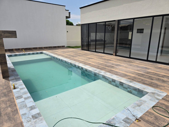 Imagem Casa com 4 Quartos à Venda, 600 m² em Condomínio Marinas Di Caldas - Caldas Novas Imagem Casa com 4 Quartos à Venda, 600 m² em Condomínio Marinas Di Caldas - Caldas Novas