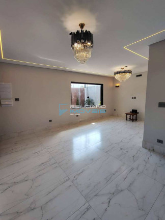 Imagem Casa com 4 Quartos à Venda, 128 m² em Caiçara - Praia Grande