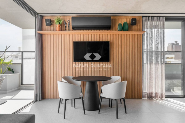 Imagem Apartamento com 2 Quartos à Venda, 80 m² em Centro - Florianópolis
