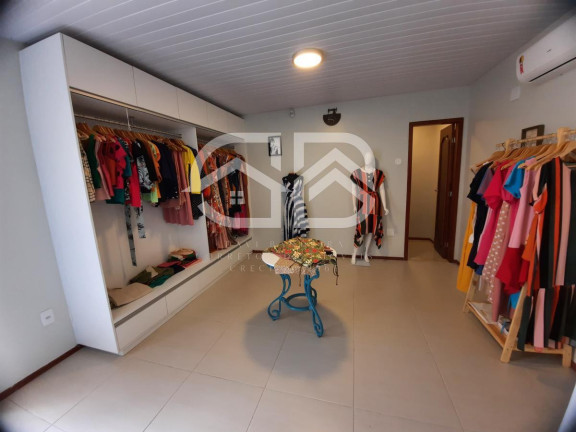 Imagem Casa com 4 Quartos à Venda, 292 m² em Sapiranga - Fortaleza