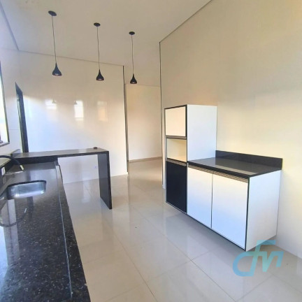 Imagem Casa com 3 Quartos à Venda, 209 m² em Cézar De Souza - Mogi Das Cruzes