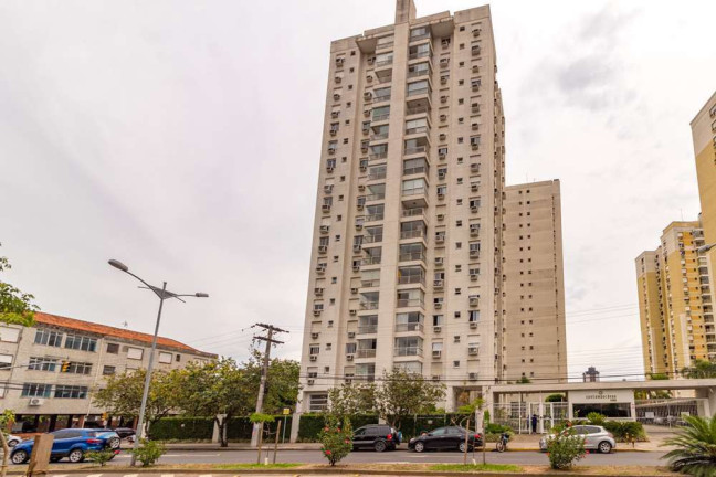 Imagem Imóvel com 2 Quartos à Venda, em Passo Da Areia - Porto Alegre Imagem Imóvel com 2 Quartos à Venda, em Passo Da Areia - Porto Alegre