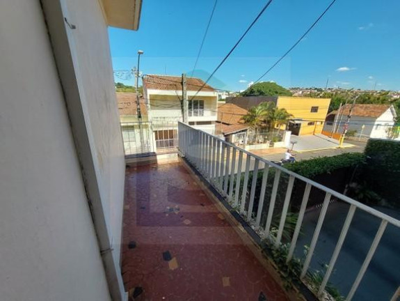 Imagem Casa com 4 Quartos à Venda, 163 m² em Centro - Botucatu